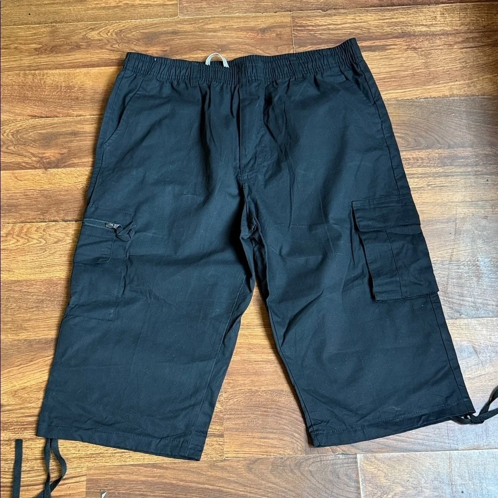 Men's Black Cargo Shorts